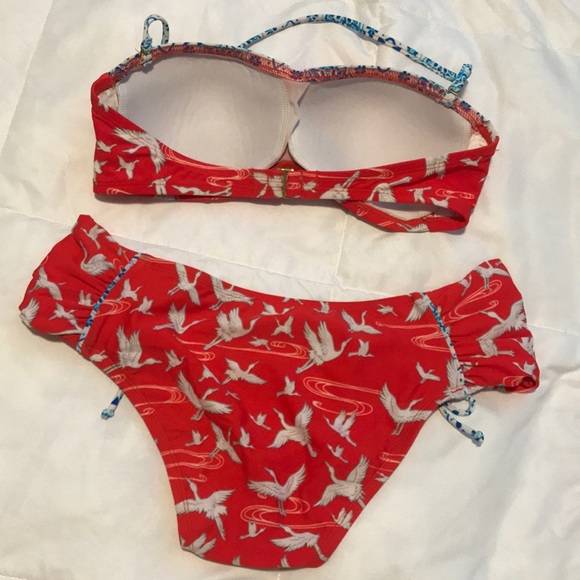 Orange bikini with white birds - Picture 3 of 4